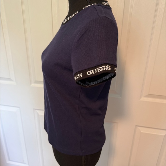 Guess blue tshirt - Picture 4 of 8